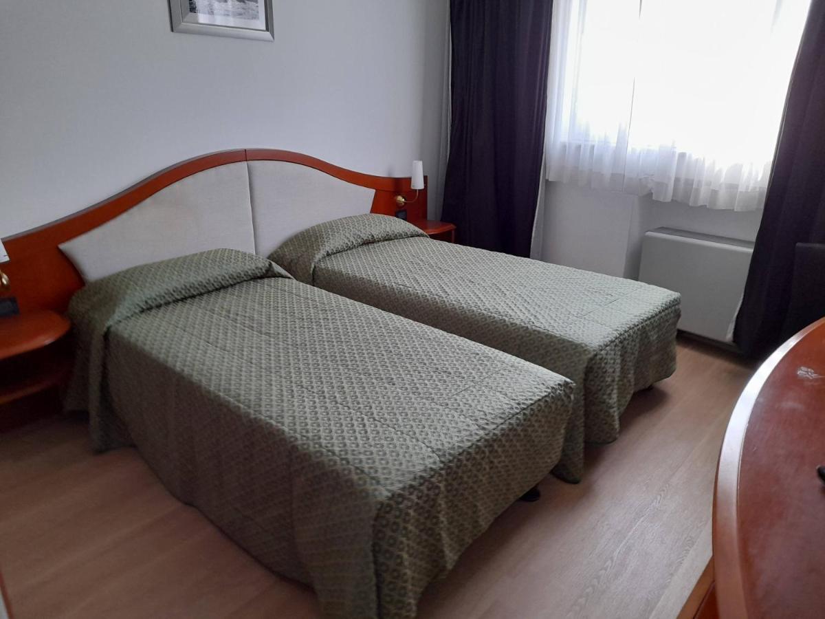 Hotel Donizetti Lallio المظهر الخارجي الصورة