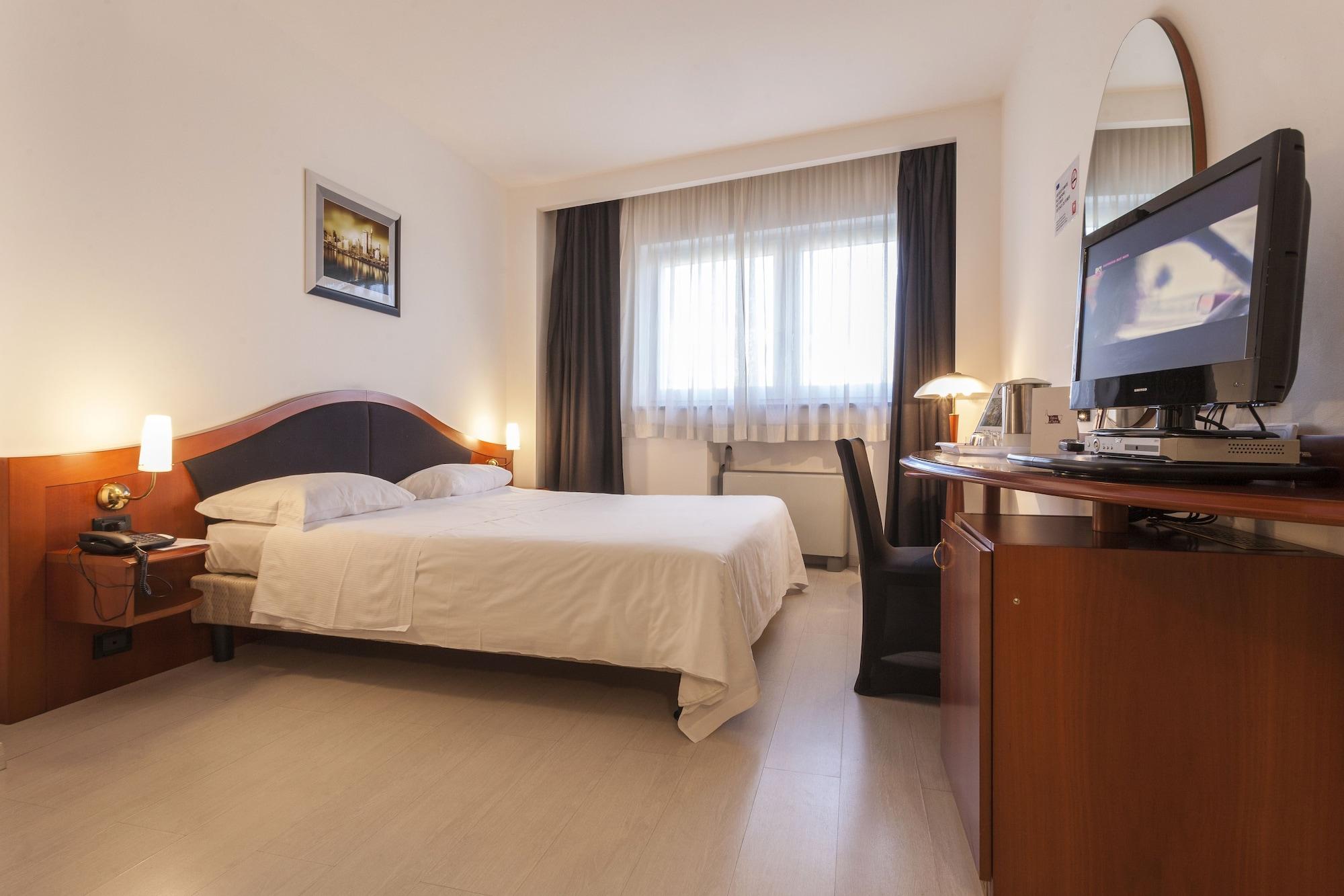 Hotel Donizetti Lallio المظهر الخارجي الصورة