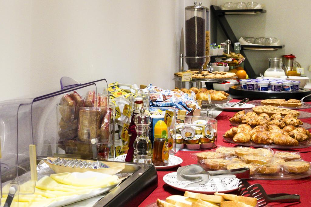Hotel Donizetti Lallio المظهر الخارجي الصورة
