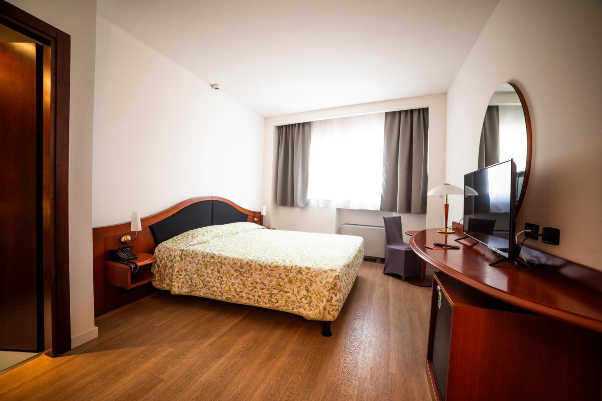Hotel Donizetti Lallio المظهر الخارجي الصورة